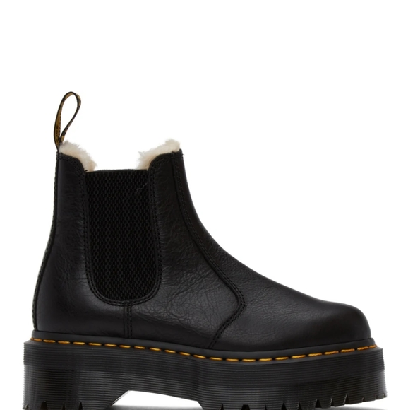 ISO: Dr Martens 2976 quad fl boot faux fur- - Picture 1 of 3